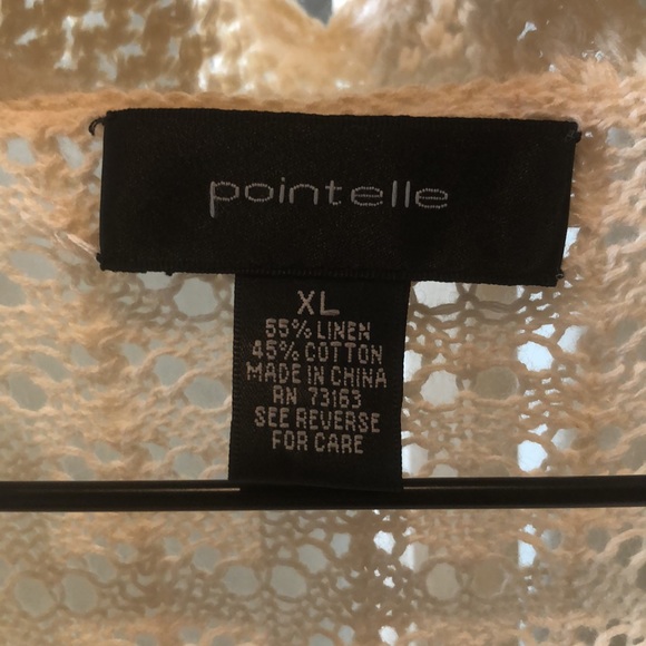 Womens knit ruffle v neck collar with lots of detail. In cream color - Picture 5 of 8